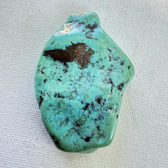 Turquoise Nugget Rough Polished 165 carats - Picture 3 of 3